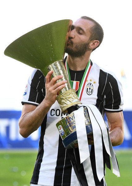 Conte Fails To Lure Giorgio Chiellini From Juventus ...