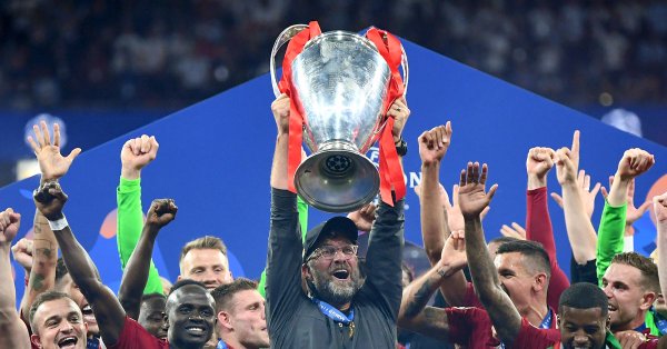 Jurgen Klopp With Champions League Trophy